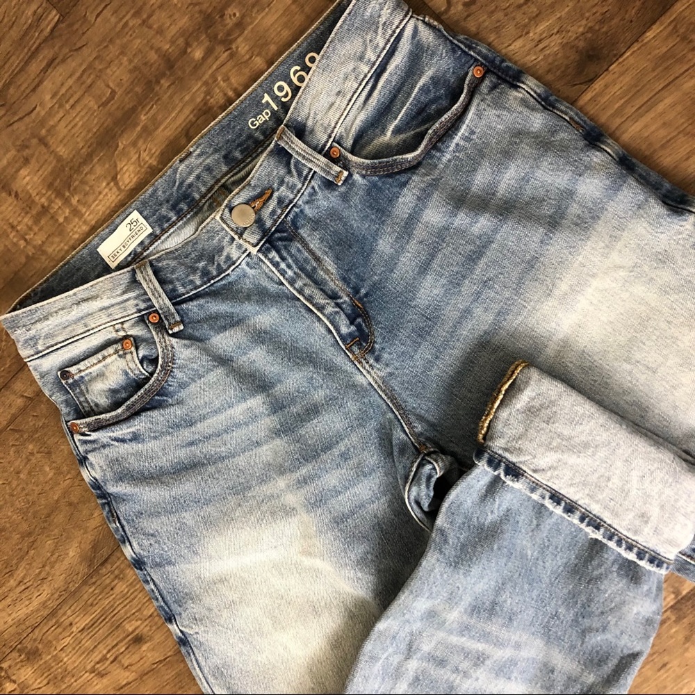 Gap 1969 Sexy Boyfriend Jeans